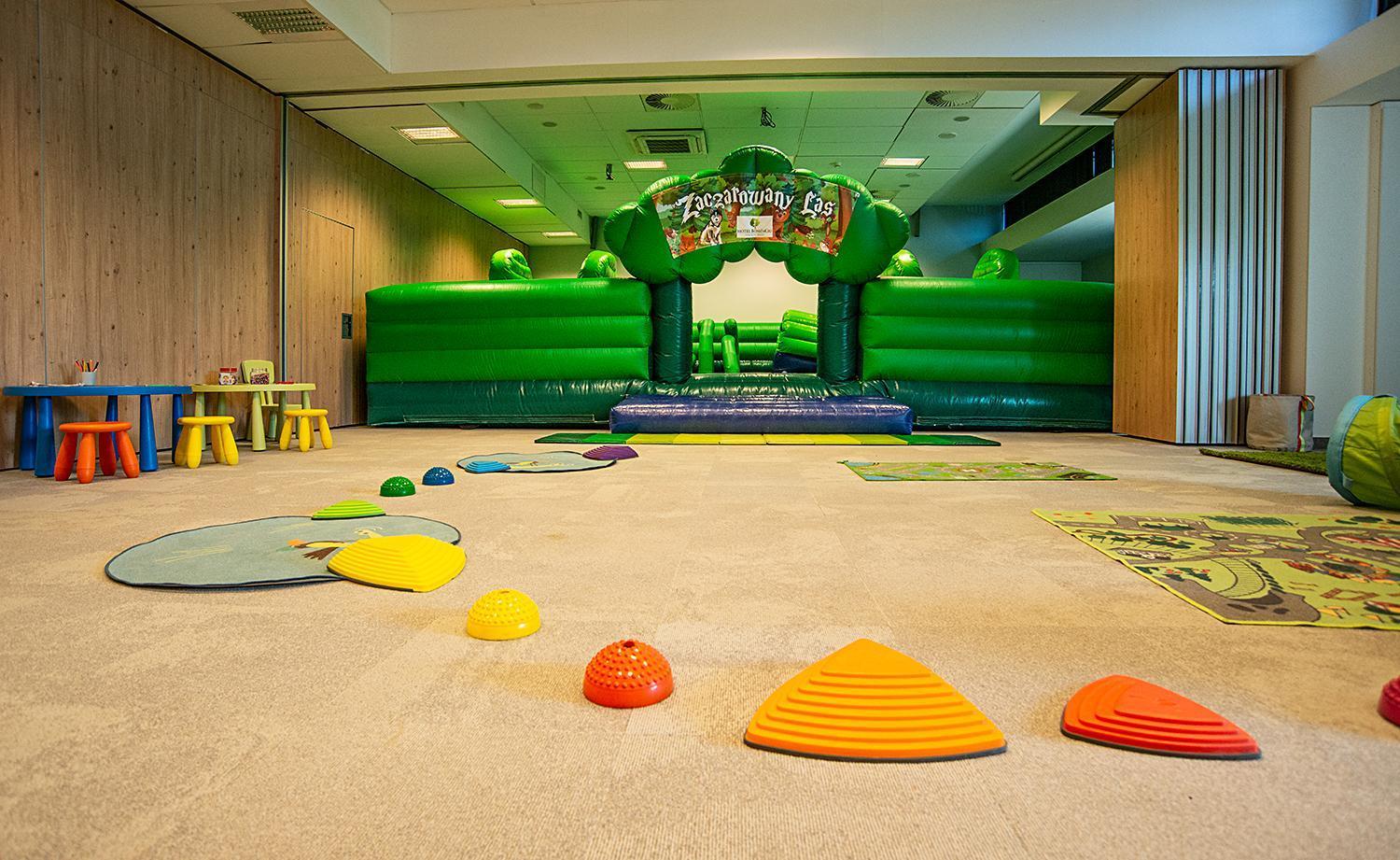 Hotel Bonifacio SPA&SPORT Resort Sochocin Esterno foto